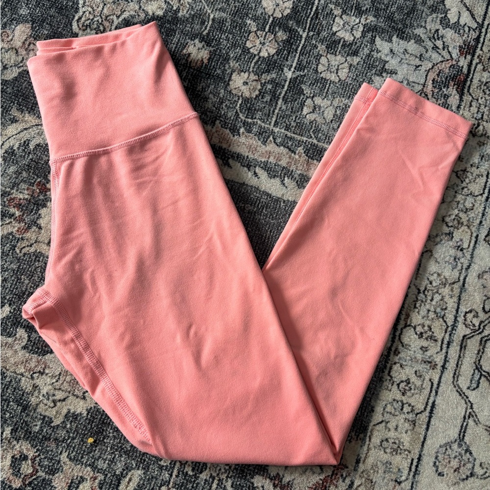 Offline by Aerie The Hugger High Waisted Leggings in Light Pink Size Small.